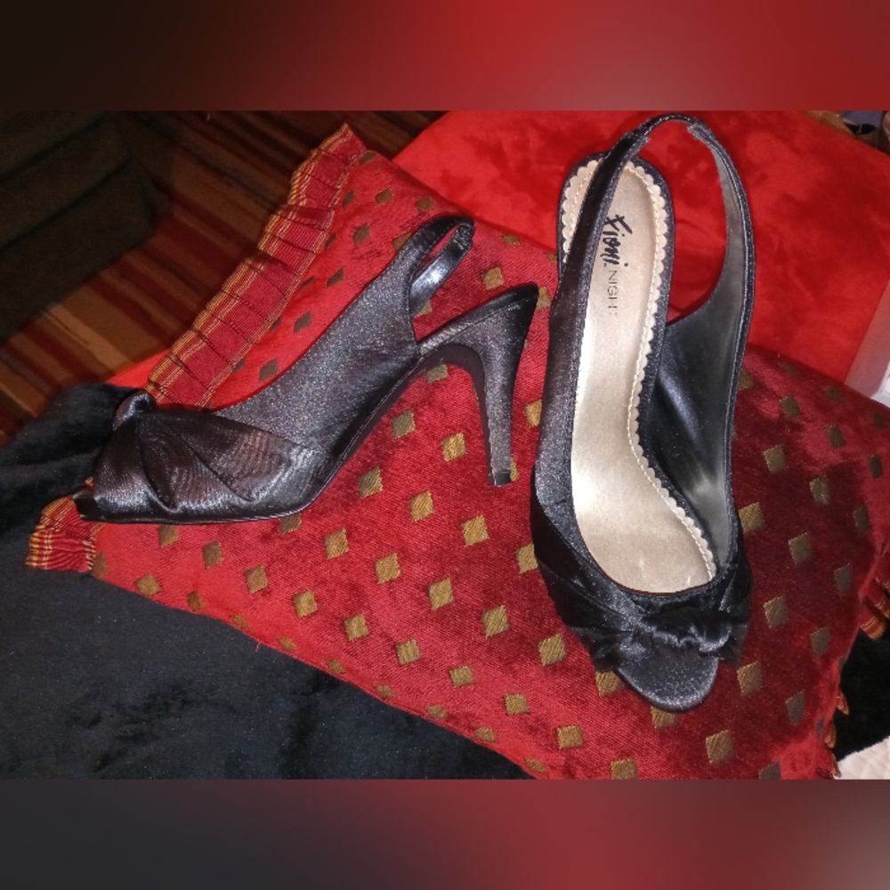 9.5 Wide Satin Party Heels